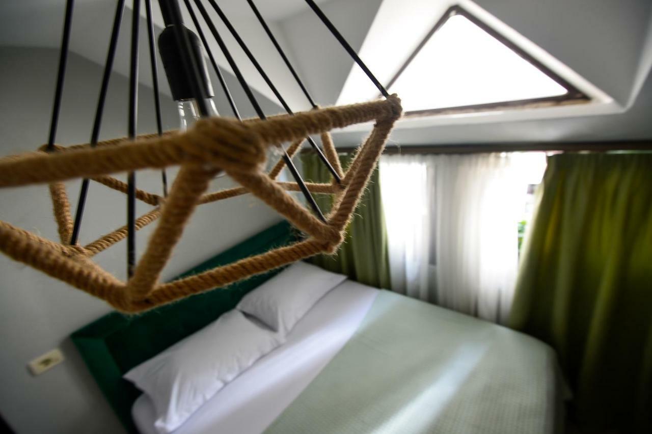 Hotel Niku Tiranë Eksteriør bilde