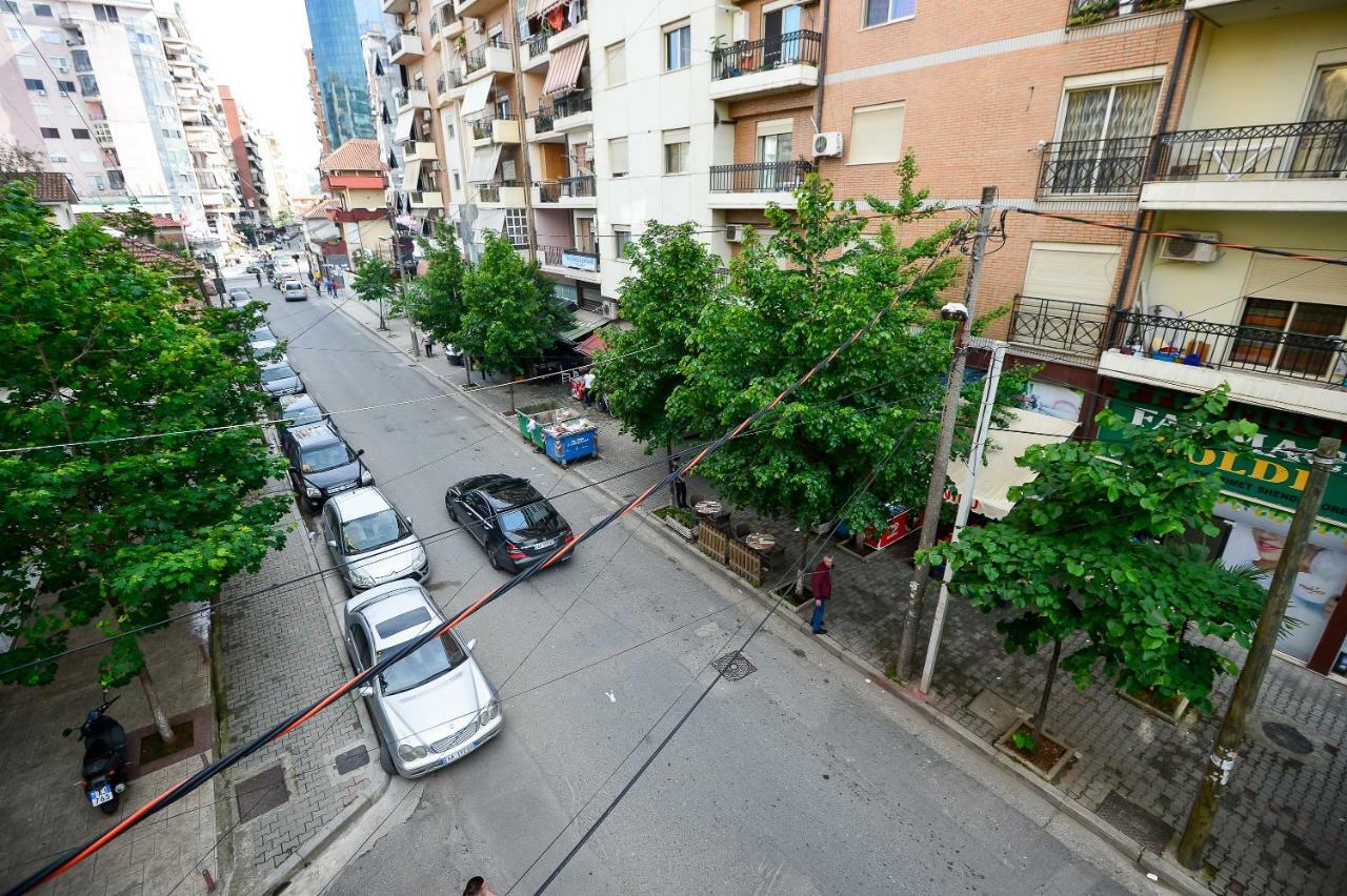 Hotel Niku Tiranë Eksteriør bilde