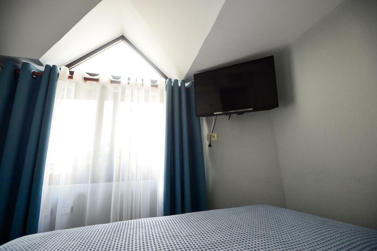 Hotel Niku Tiranë Eksteriør bilde