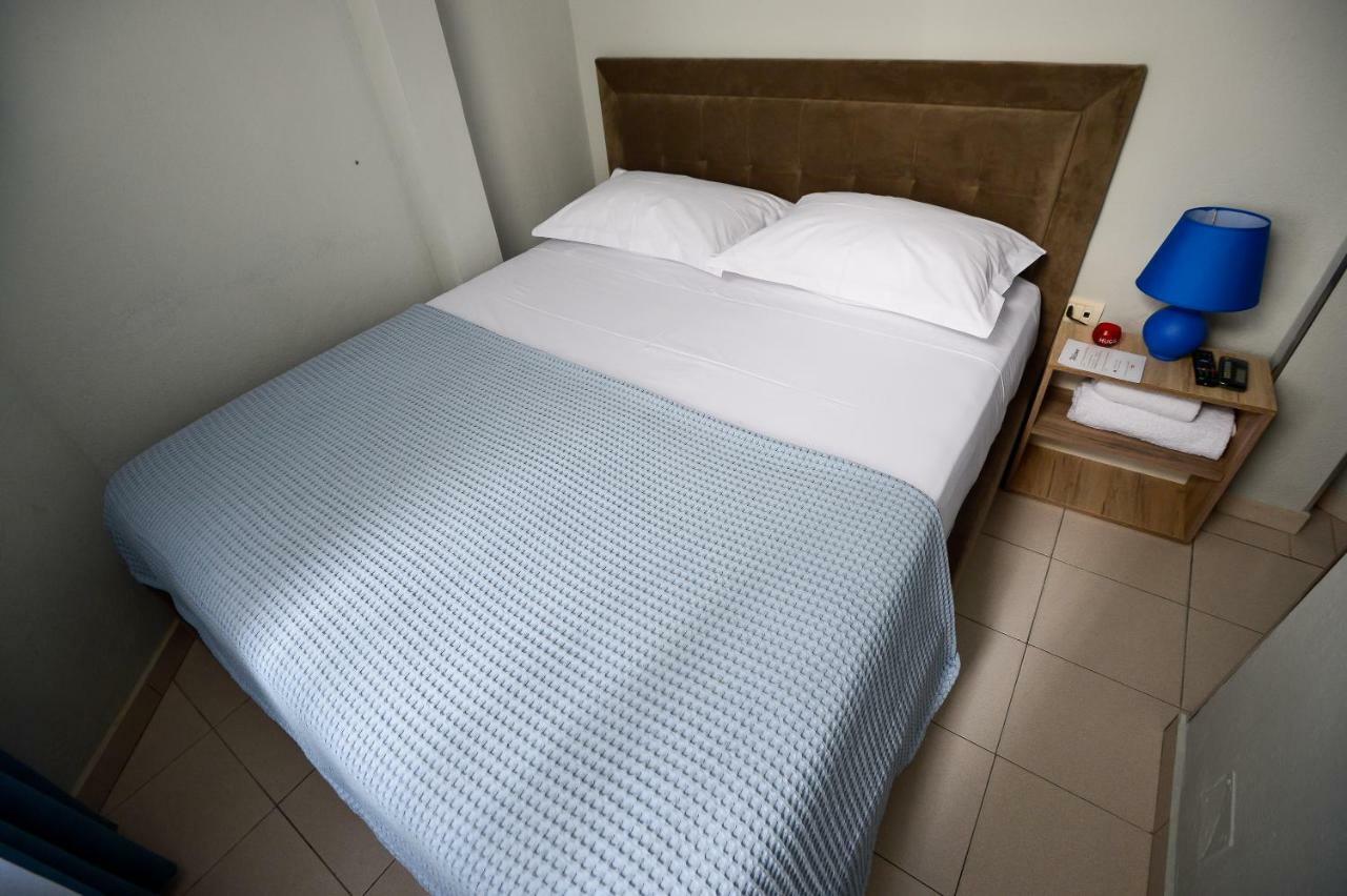 Hotel Niku Tiranë Eksteriør bilde