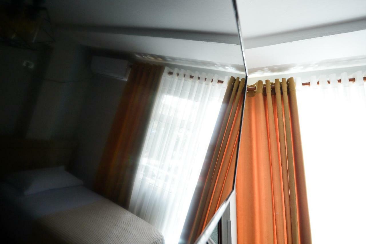 Hotel Niku Tiranë Eksteriør bilde